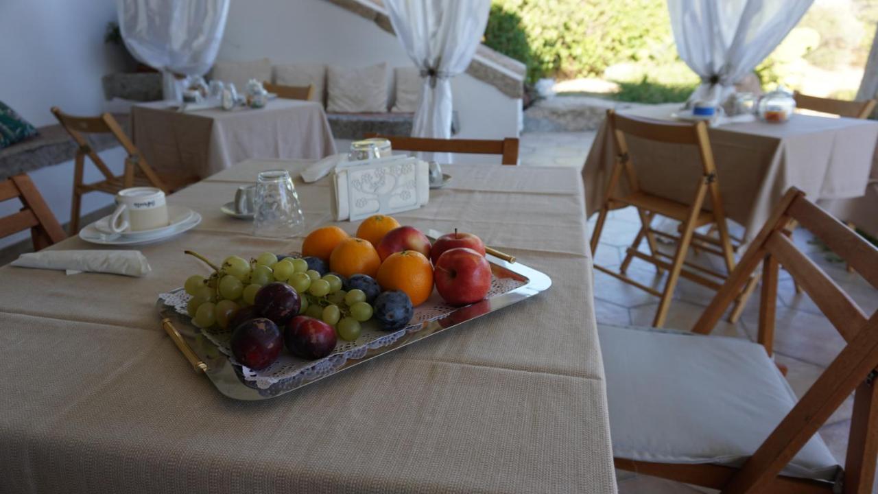 Li Petri Manni Bed & Breakfast